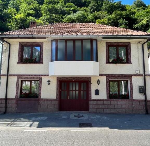 پانسیون Gasthaus Vld