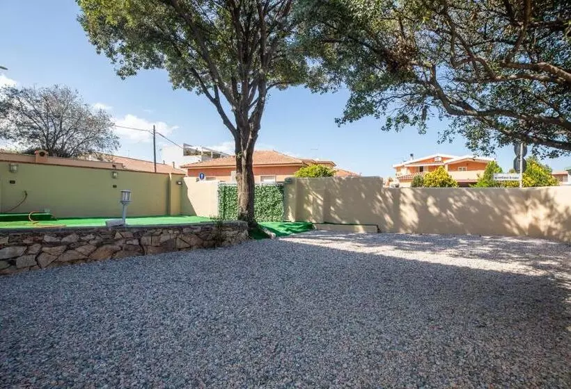 ペンション La Magnolia Rooms