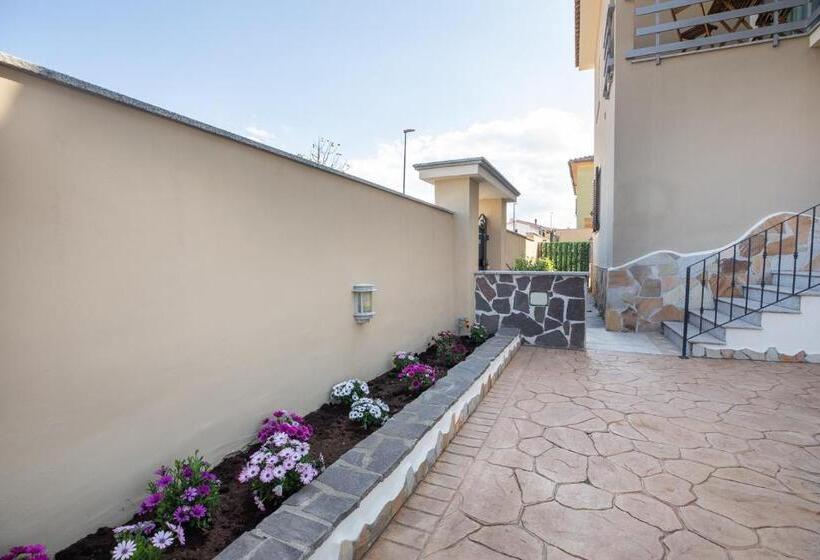 פנסיון La Magnolia Rooms