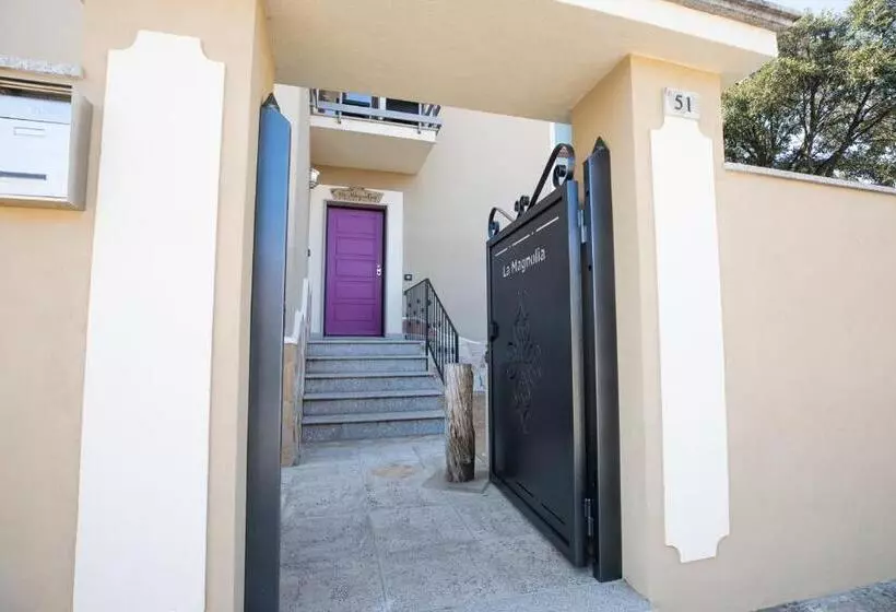 ペンション La Magnolia Rooms