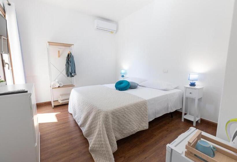 פנסיון La Magnolia Rooms