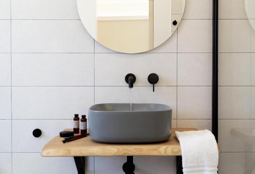 פנסיון La Via Rooms And Terrace