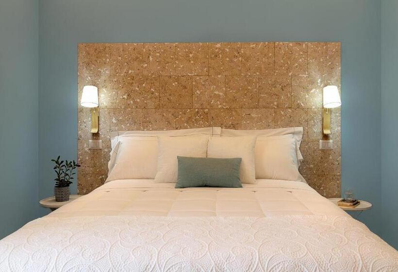 פנסיון La Via Rooms And Terrace