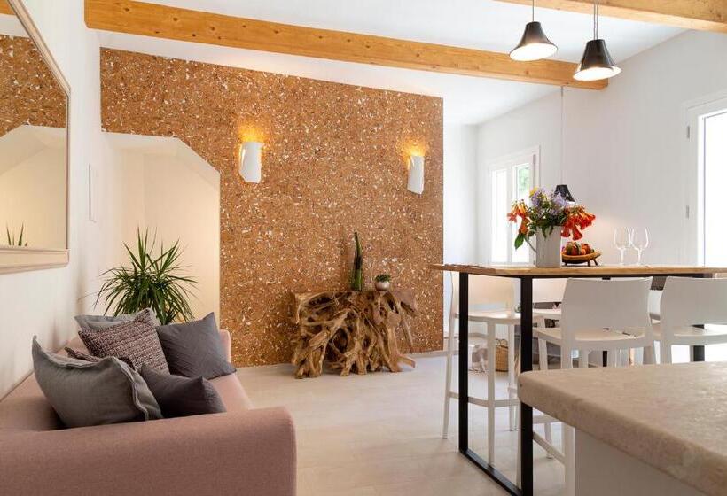 פנסיון La Via Rooms And Terrace