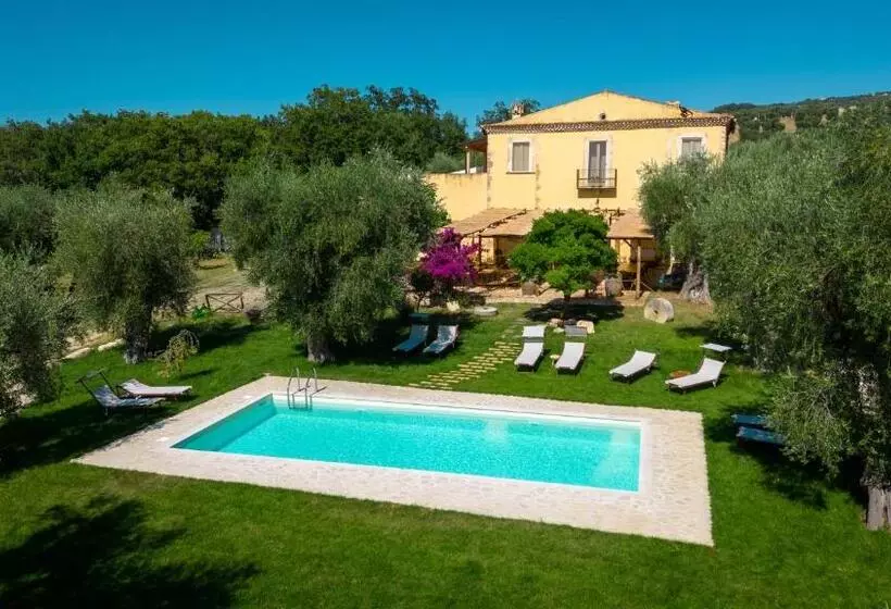 ホテル Masseria Procacci