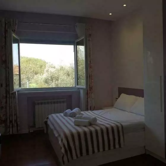 تختخواب و صبحانه Hilltop Hideaway