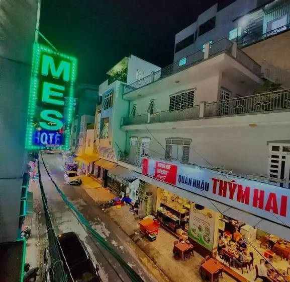Mes Hotel   Ngay Bến Ninh Kiều