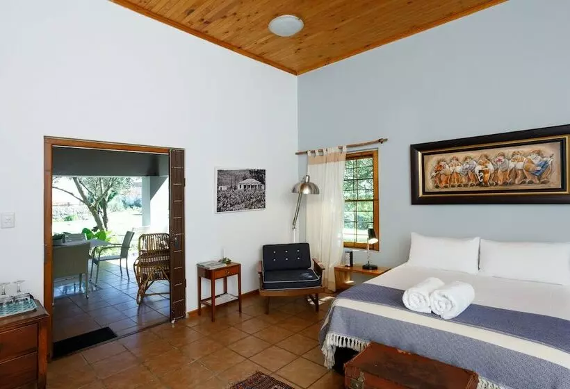 Majatalo 06 On Burger