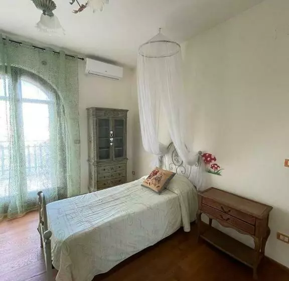 پانسیون Frapippo