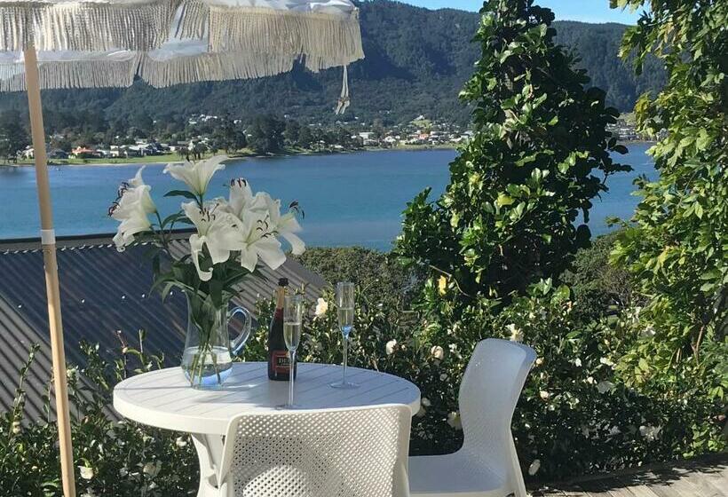 פנסיון Serendipity Adorable Tairua Studio