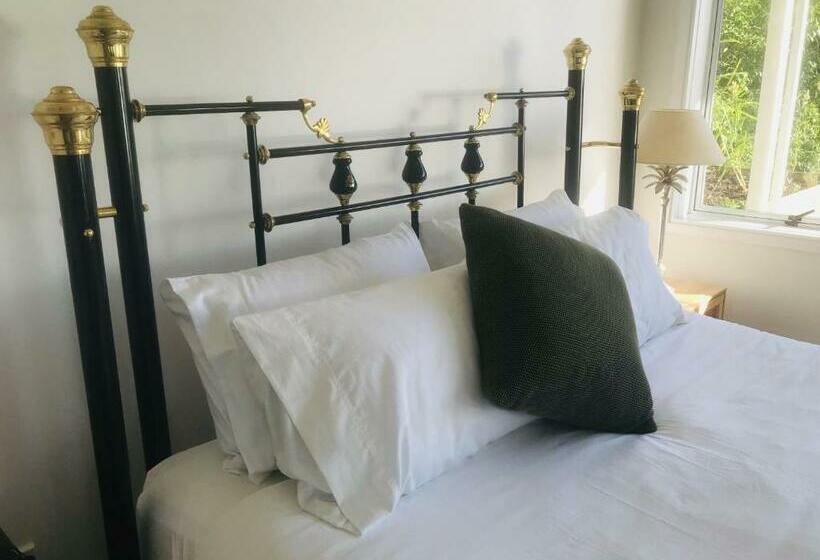 פנסיון Serendipity Adorable Tairua Studio