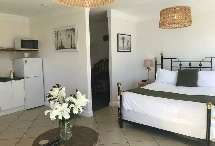 Majatalo Serendipity Adorable Tairua Studio