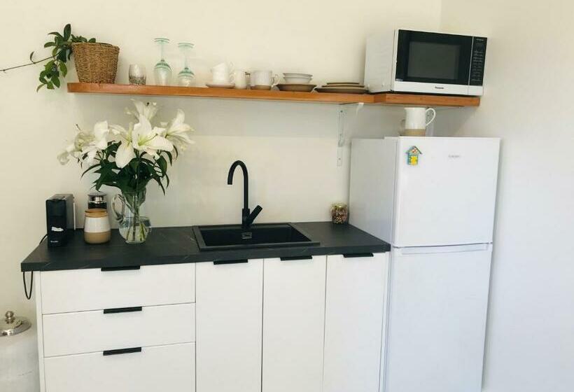 פנסיון Serendipity Adorable Tairua Studio