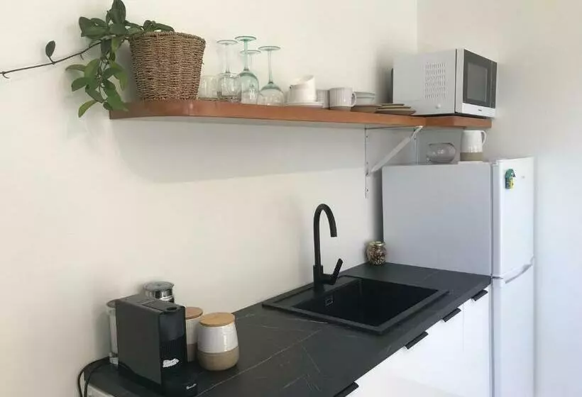 Majatalo Serendipity Adorable Tairua Studio