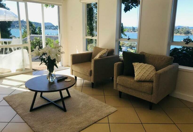 פנסיון Serendipity Adorable Tairua Studio