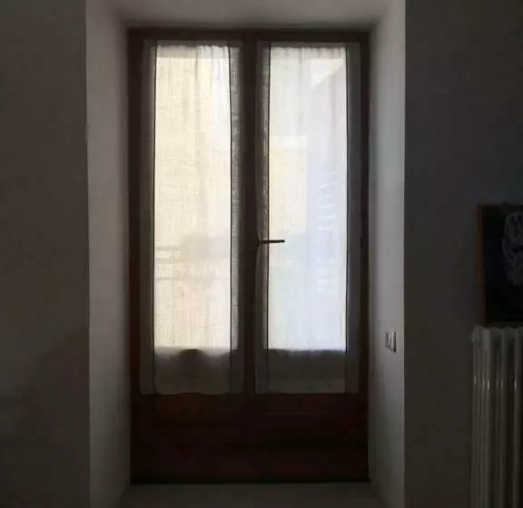 Majatalo La Tana Dell Artista