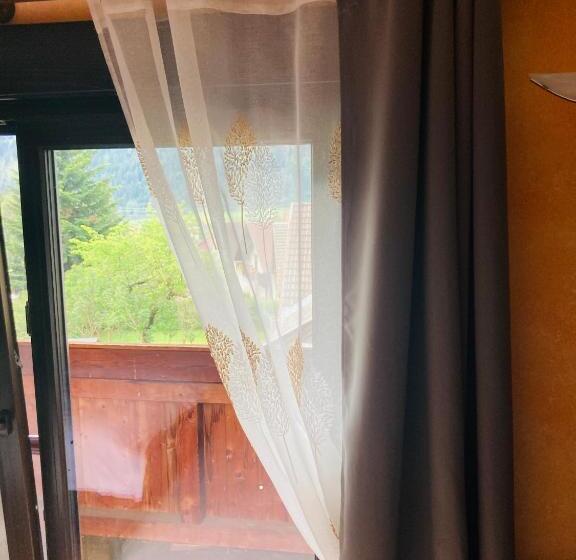 צימר Almhütte Zwei Welten