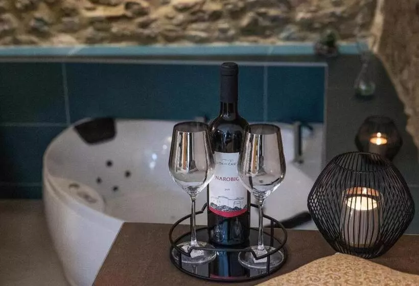 Majatalo A 20 Passi..