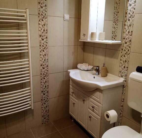 ペンション Ferenc Vendégház