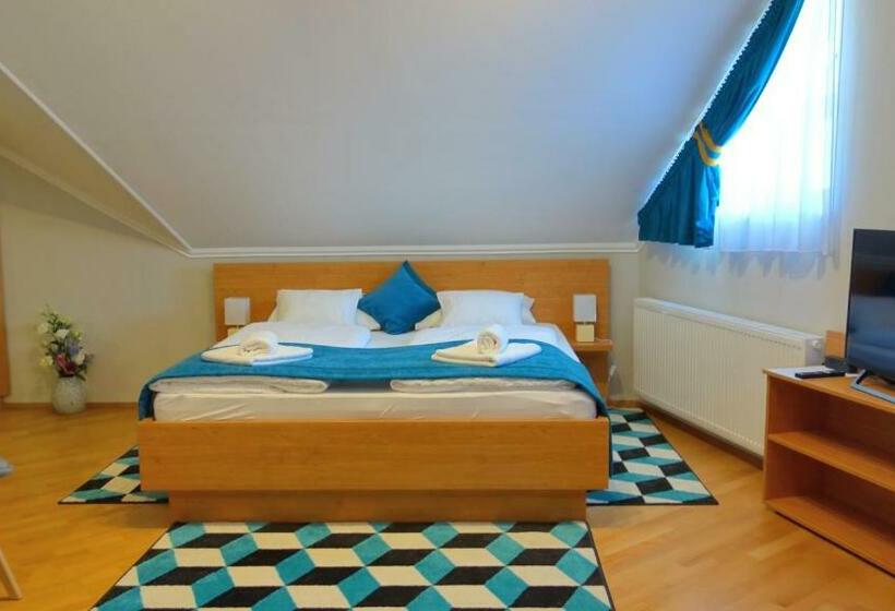 ペンション Ferenc Vendégház