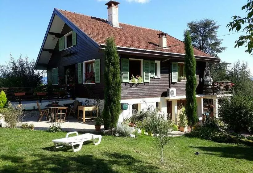 Aamiaismajoitus (B&B) Chalet Norev