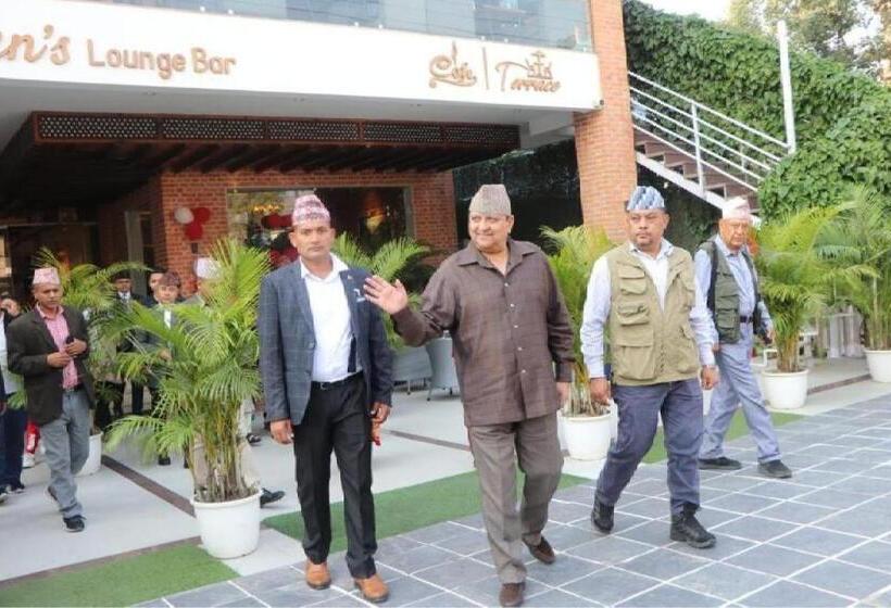 هتل Dream International