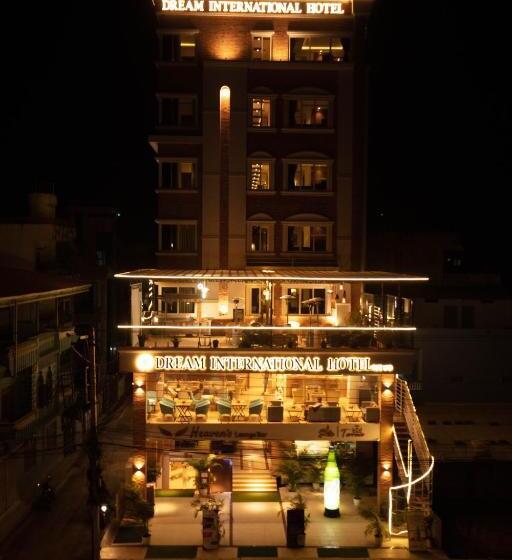 هتل Dream International