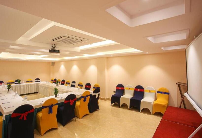 هتل Dream International