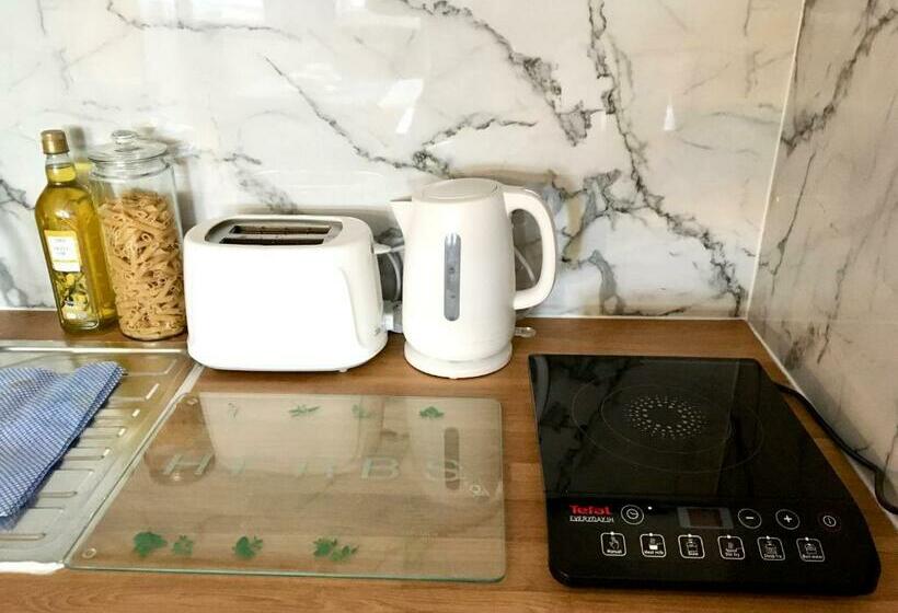 膳宿费 Lovely Studio Room In The Heart Of Kingston Upon Thames