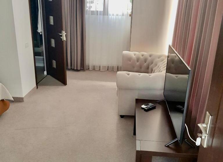 پانسیون Vila Miluna