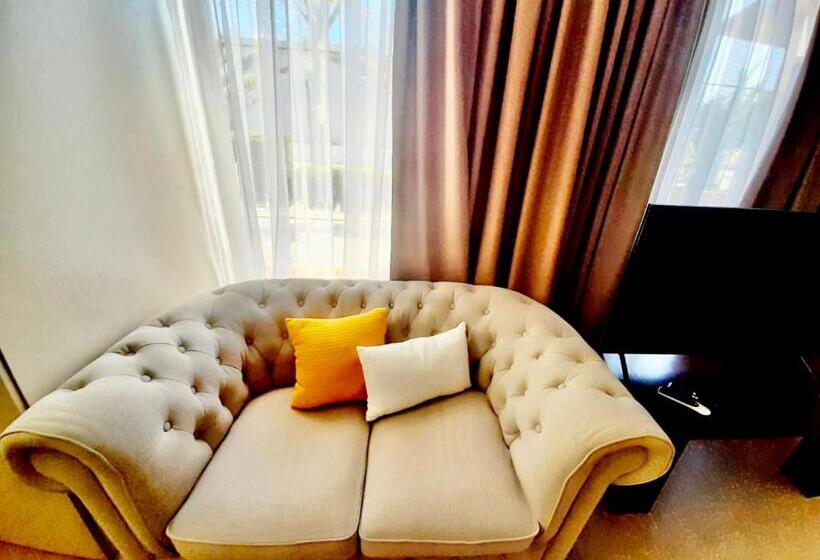 پانسیون Vila Miluna