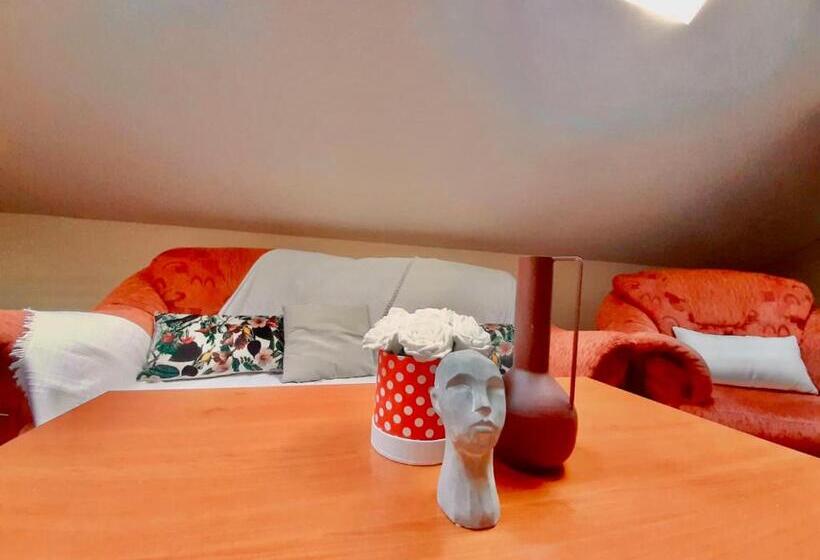 پانسیون Vila Miluna