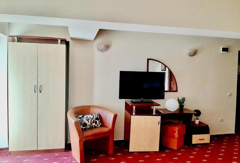 پانسیون Vila Miluna