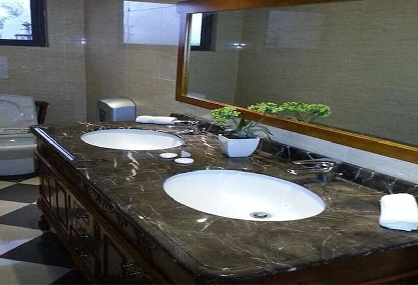 Pereybere Beachside Apartment