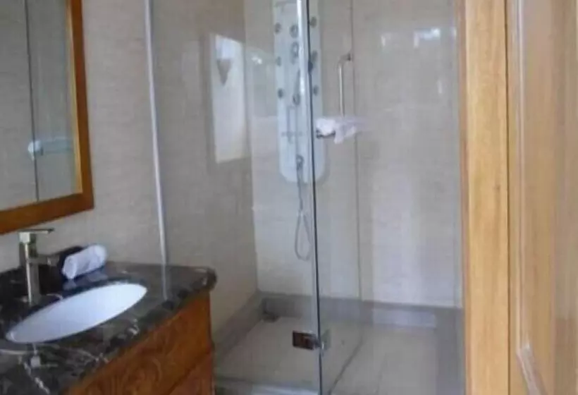 Pereybere Beachside Apartment