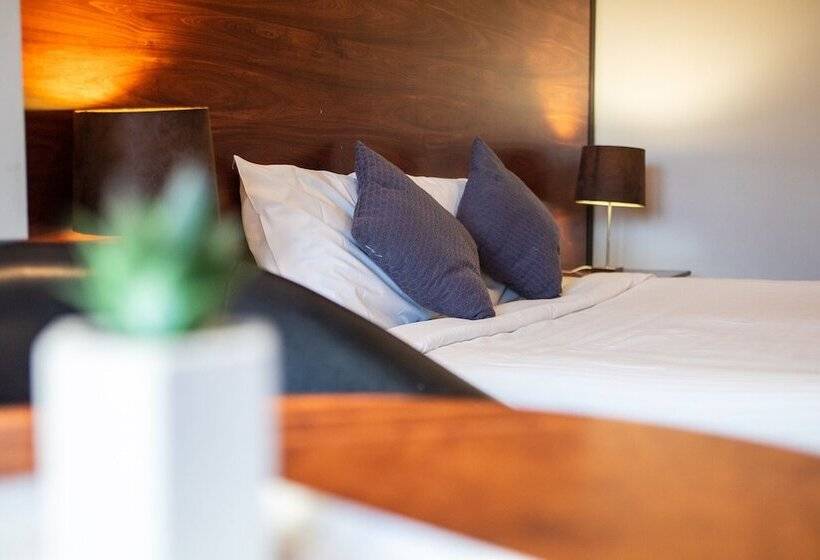 בית מלון כפרי The Belmont