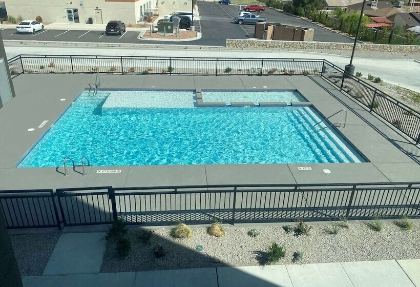 ホテル La Quinta Inn & Suites By Wyndham El Paso East Loop375
