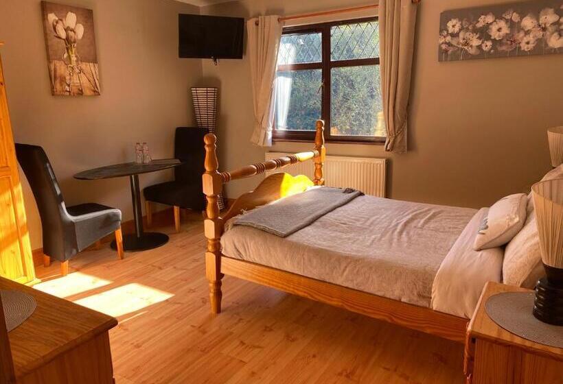 Bed and Breakfast Davmar House