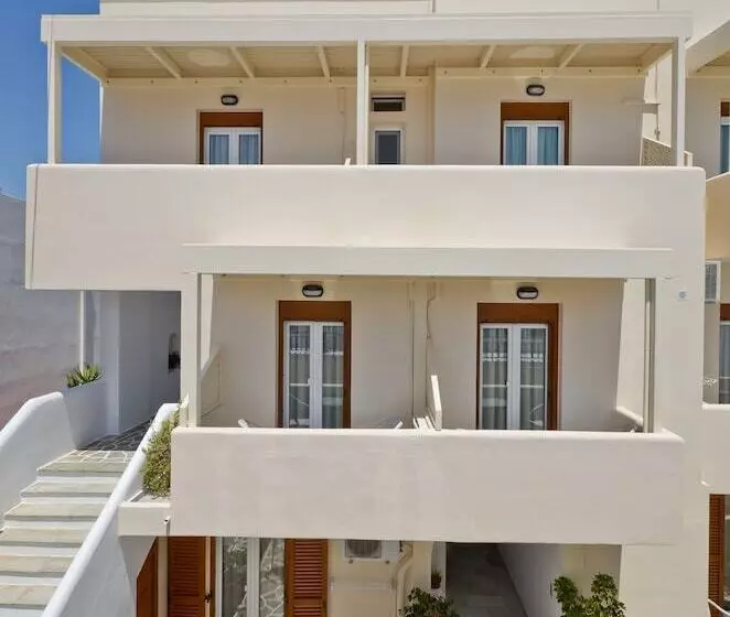 تختخواب و صبحانه Margo Studios