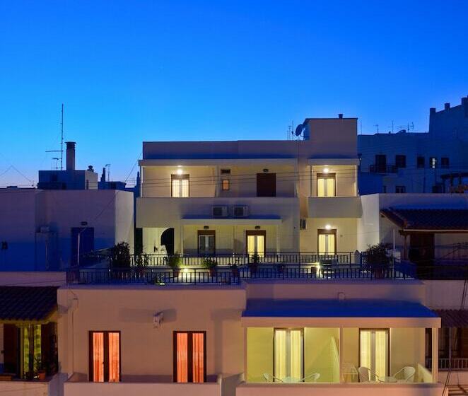 مبيت وإفطار Margo Studios