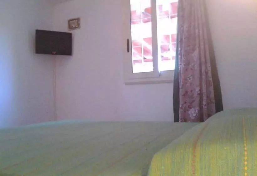 تختخواب و صبحانه Villa Angela Scenic Valley