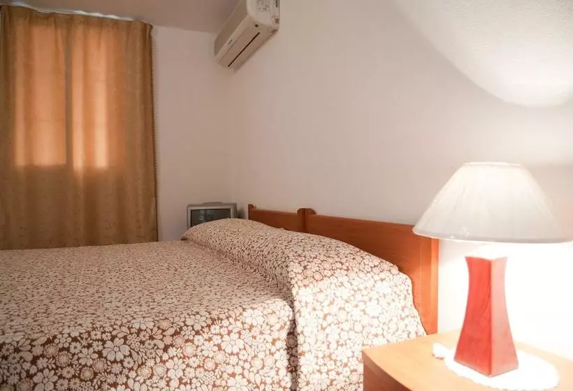 تختخواب و صبحانه Villa Angela Scenic Valley