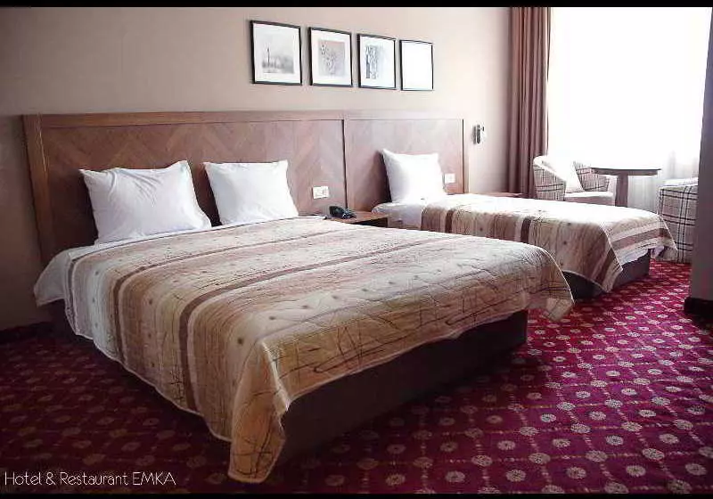 هتل Emka