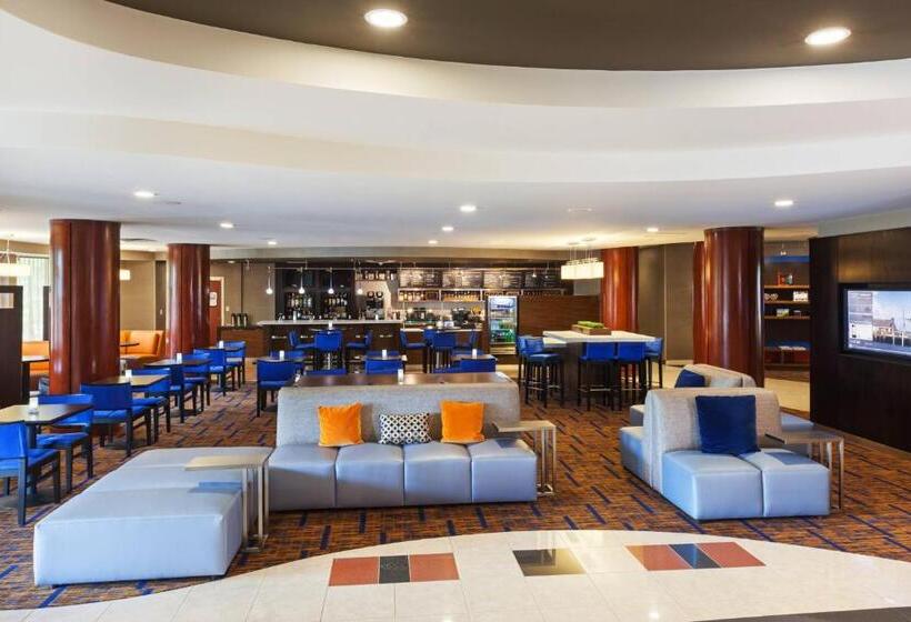 בית מלון כפרי Courtyard Hartford Farmington