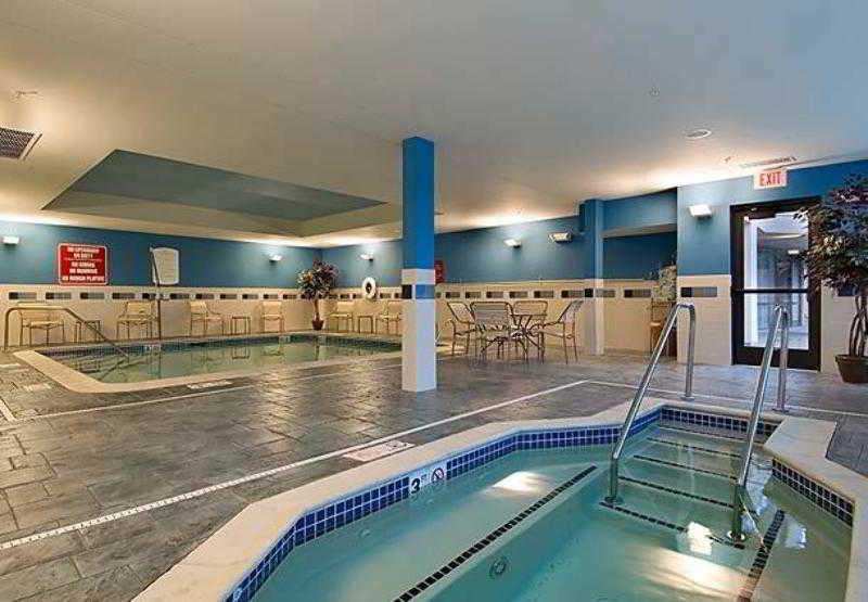 בית מלון כפרי Courtyard Hartford Farmington