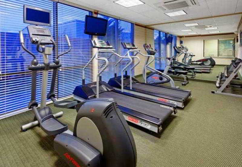 בית מלון כפרי Courtyard Hartford Farmington