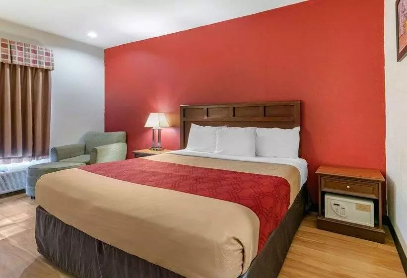 בית מלון כפרי Econo Lodge