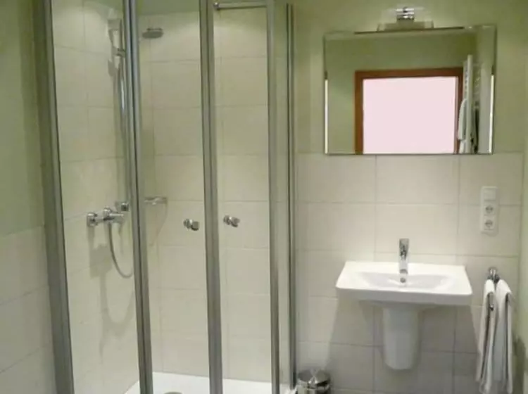 Отель Gasthof Fellner