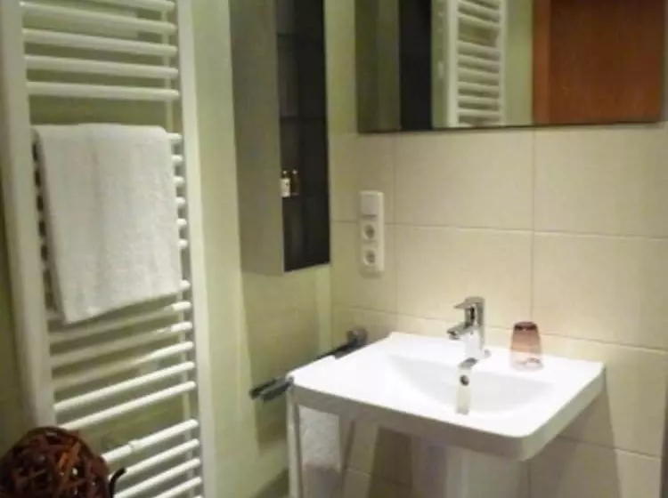 Отель Gasthof Fellner