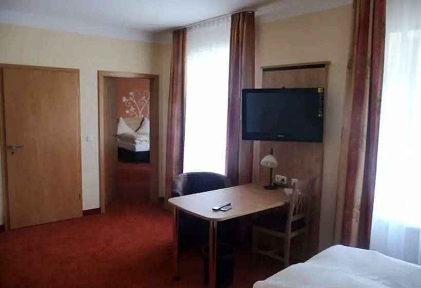 Отель Gasthof Fellner